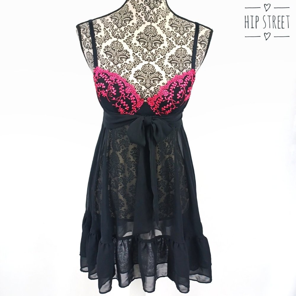 INNER SECRETS Nightie Embroidered Bra Cup Chiffon Skirt Ruffle Hem S